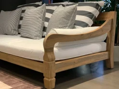 New Divano Jeko 04 a prezzi vantaggiosi. Acquista online! Divani Da Giardino