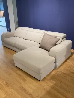 Sale Divano Graffiti tessuto in poliuretano   a prezzo scontato Divani