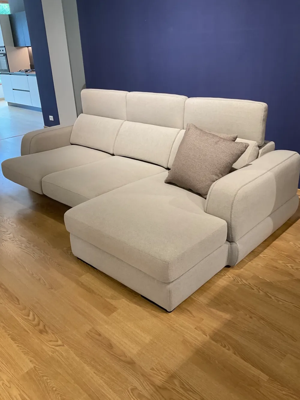 Sale Divano Graffiti tessuto in poliuretano a prezzo scontato Divani