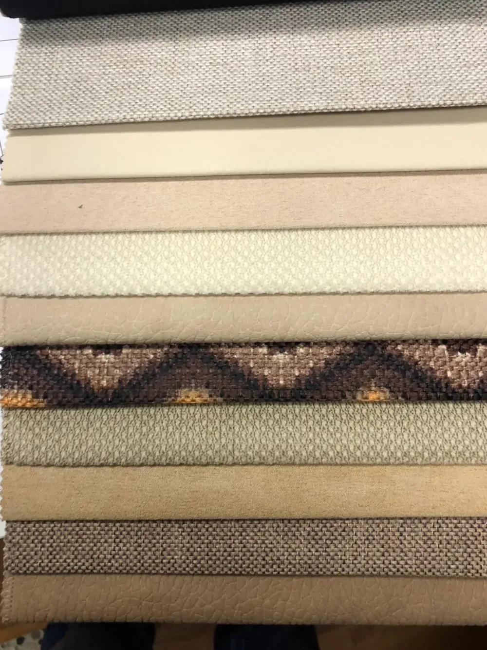 Crippa Salotti Divano In in Tessuto sfoderabile di scontato 29%- Divani