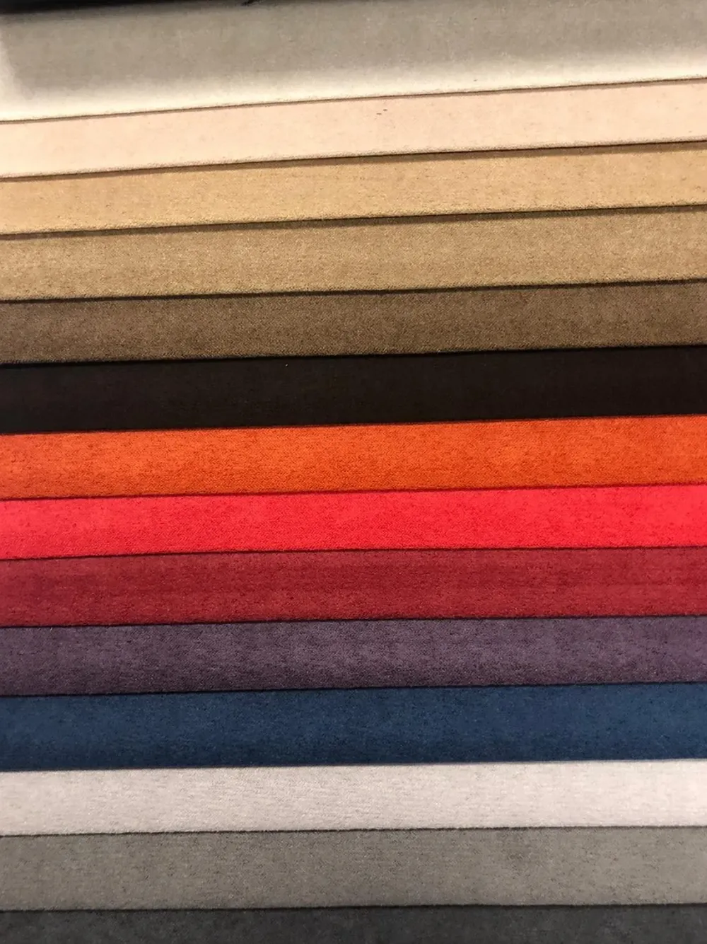 Crippa Salotti Divano In in Tessuto sfoderabile di scontato 29%- Divani