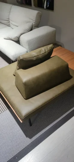 Divano in Pelle modello Sumo panca a prezzo riservato^Living Divani Discount