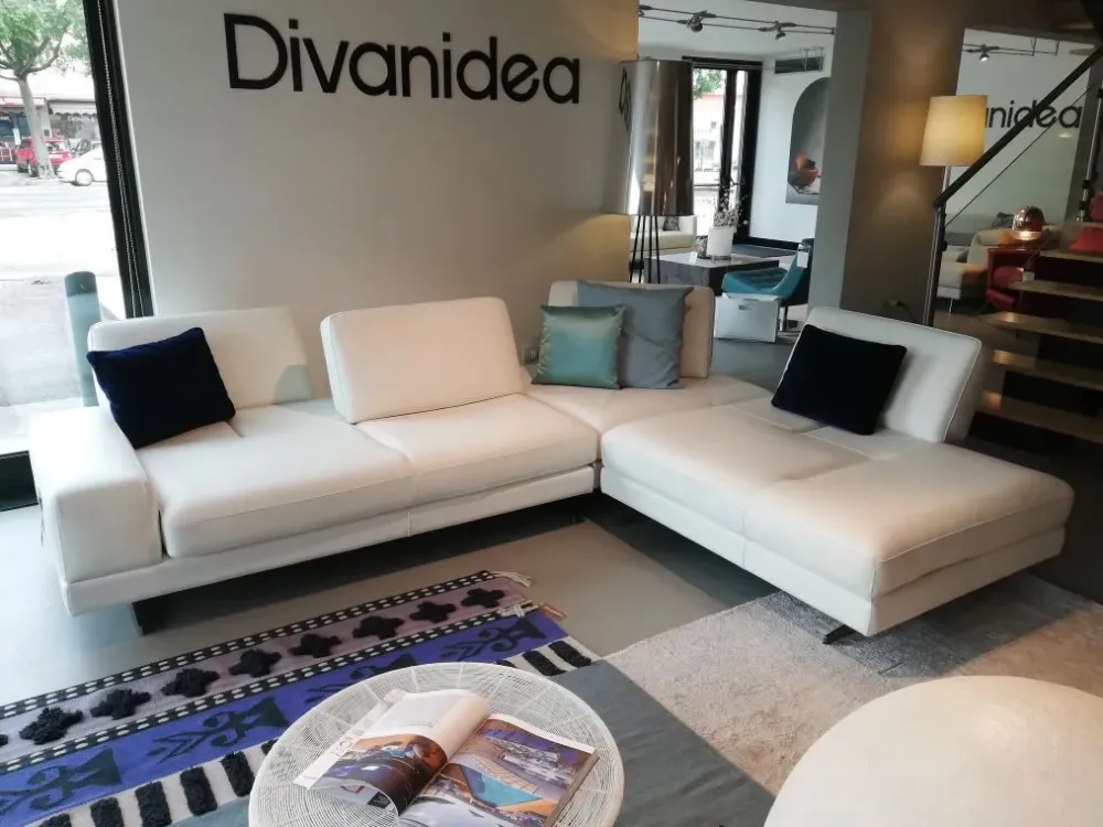 Online Divano in Pelle stile design modello Movie scontato - 31% Divani