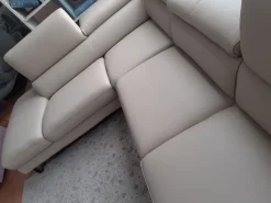 Sale Divano in Pelle stile moderno modello Cubic scontato - 53% Divani