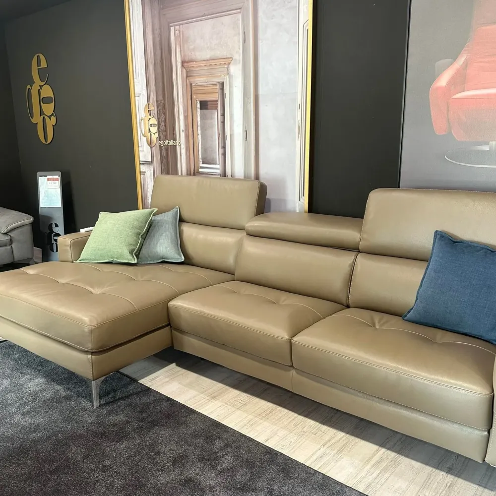 Online Divano in Pelle stile moderno modello Matt scontato - 28% Divani