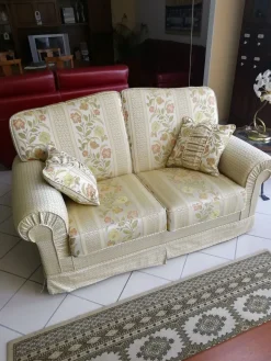 Biel Divano in Tessuto stile classico modello Sissy scontato - 40%- Divani