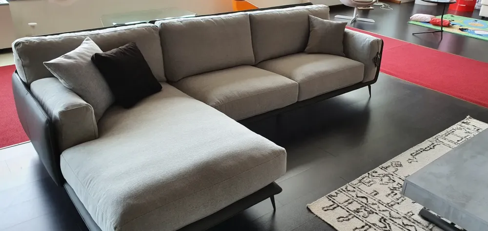 Divano in Tessuto stile design modello Kris mix scontato - 35%^Ditre Italia Best