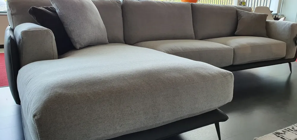 Divano in Tessuto stile design modello Kris mix scontato - 35%^Ditre Italia Best