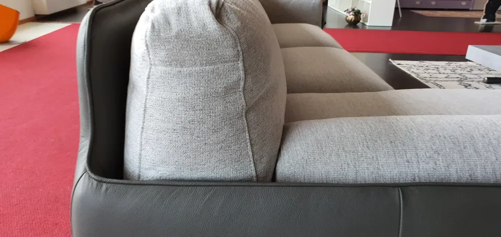 Divano in Tessuto stile design modello Kris mix scontato - 35%^Ditre Italia Best