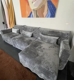 Divano in Tessuto stile design modello Divano ciniglia scontato - 65%^ZR