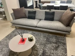 Divano in Tessuto stile design modello Lars  scontato - 32%^Bonaldo