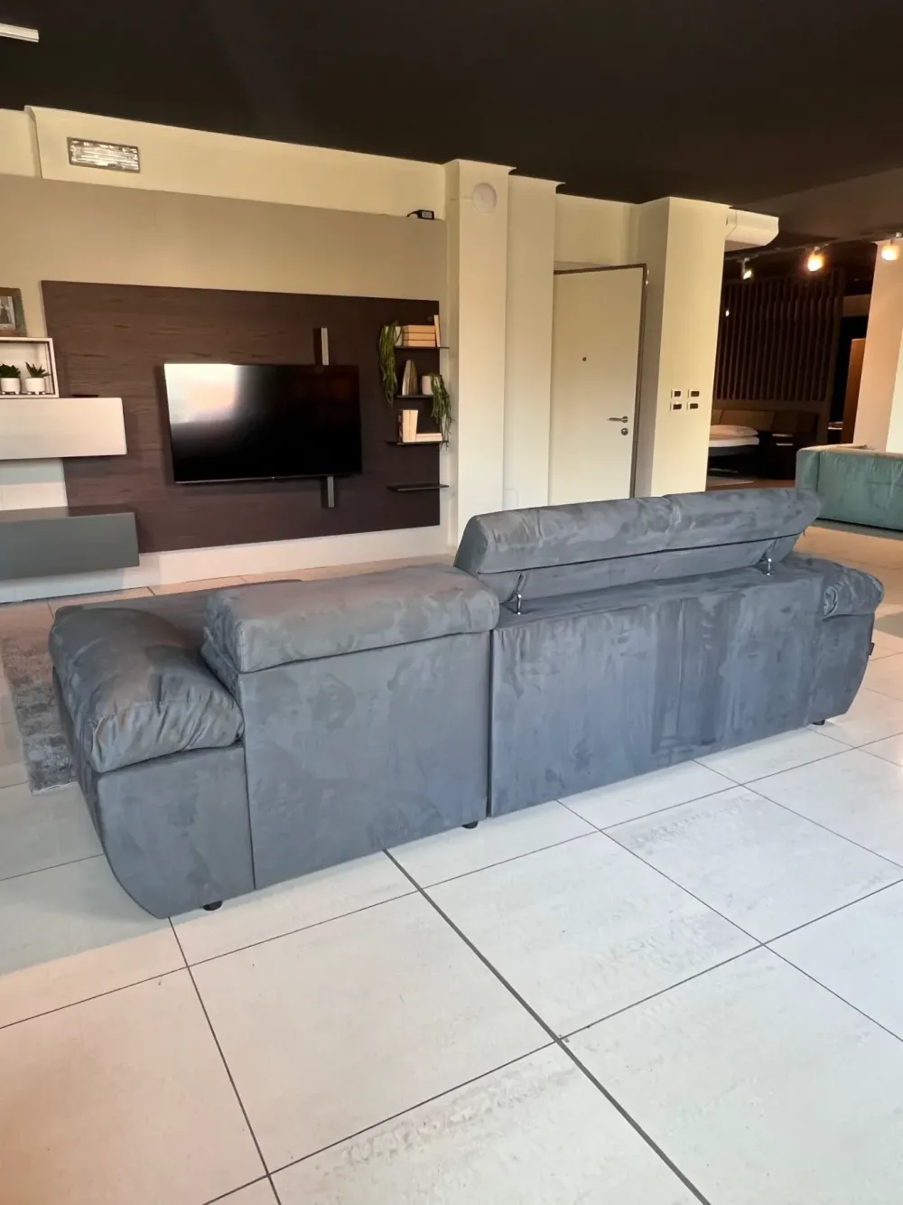 Discount Divano in Tessuto stile moderno modello Divano nuovo scontato - 47% Divani