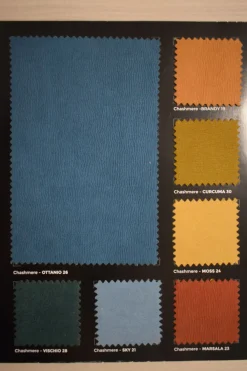 Divano in Tessuto stile moderno modello Sophia lineare scontato - 40%^Collezione esclusiva Sale