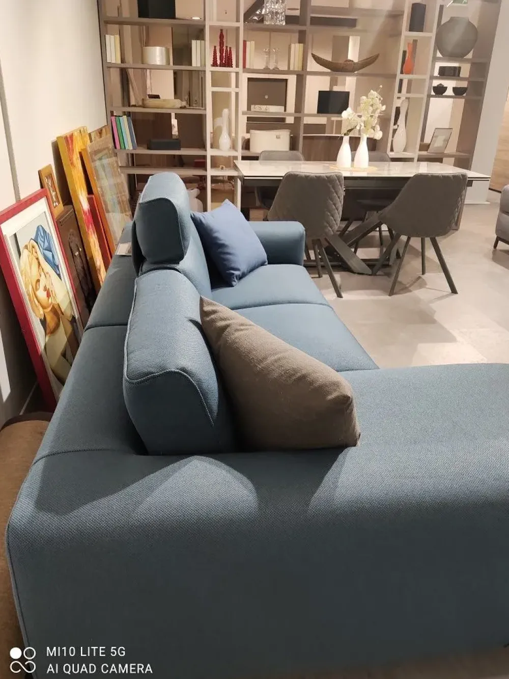 Clearance Divano in Tessuto stile moderno modello Bora scontato - 50% Divani