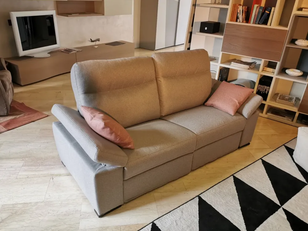 Divano in Tessuto stile moderno modello Valencia comfort scontato - 50%^Rosini Sale