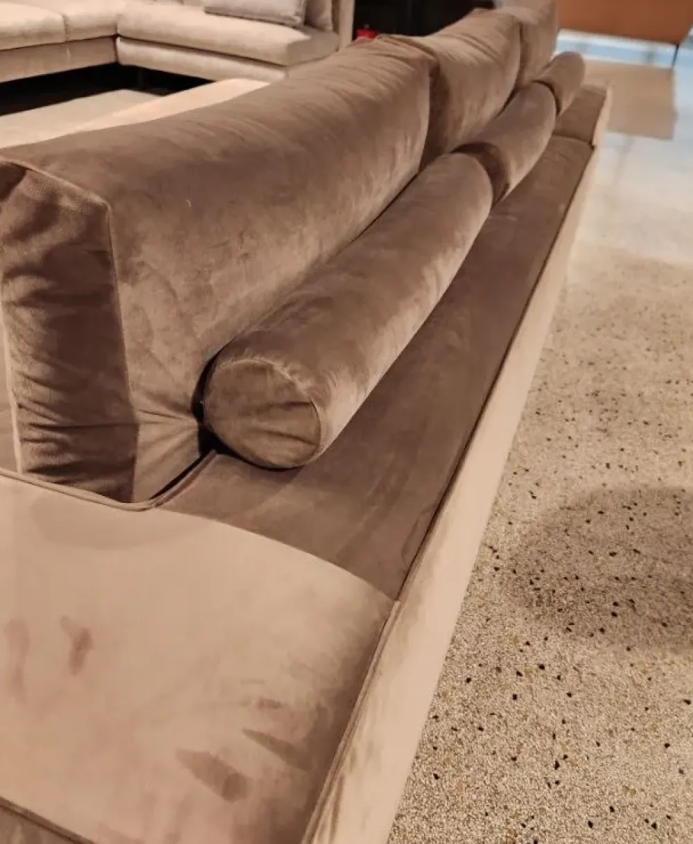 New Divano in Tessuto stile moderno modello Divano pronta consegna velluto luxury scontato - 45% Divani