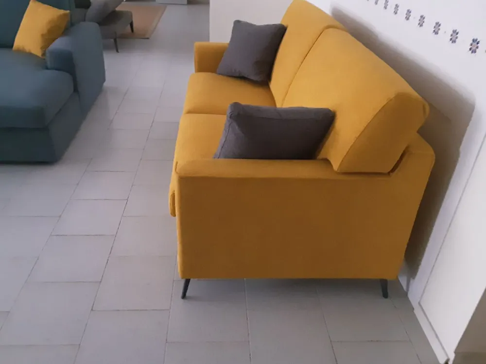 BI.EL Salotti Divano Kay a prezzo scontato- Divani