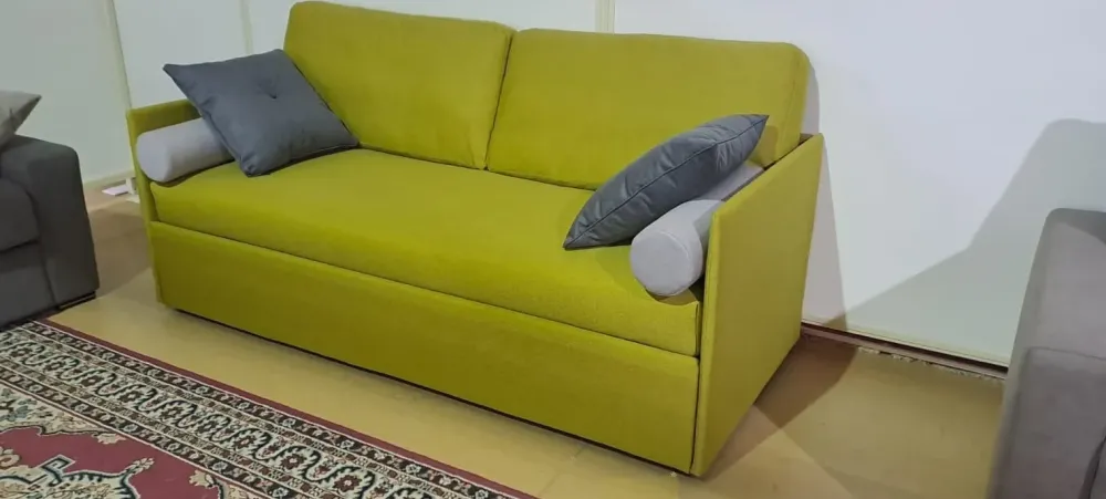 Sale Divano Lantana sofà di in stile moderno in Offerta Outlet Divani Letto|Divani