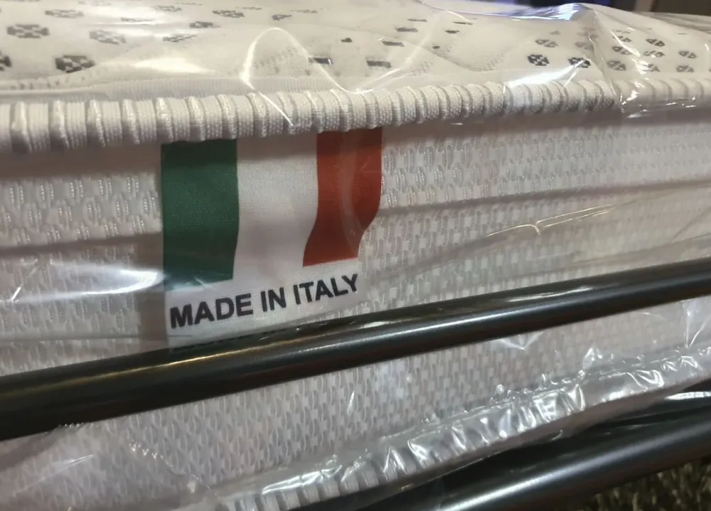 Sale Divano letto Ambrogio 2023 a PREZZO OUTLET scontato del 35% Divani Letto|Divani