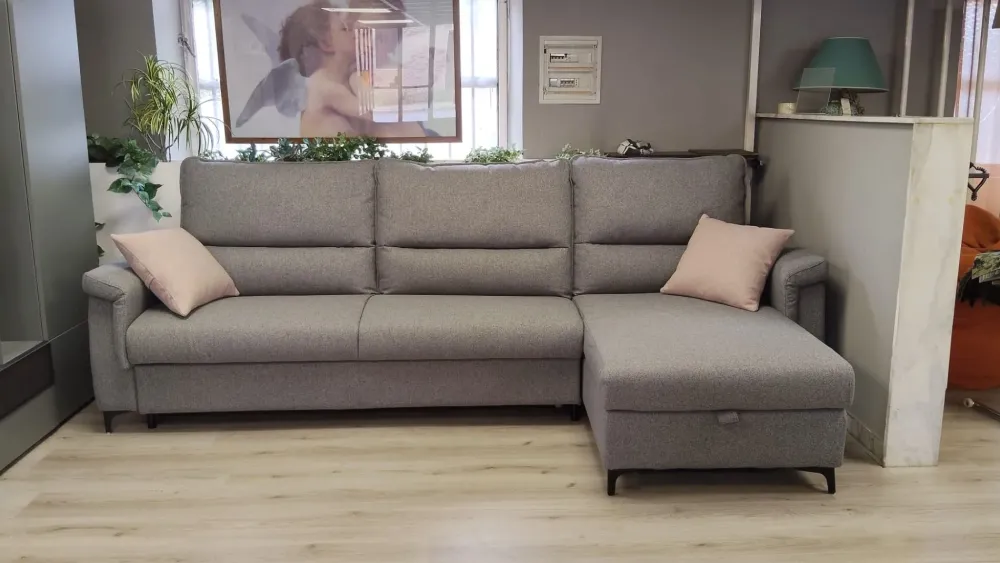 Artigianale Divano Letto con penisola Antony di a prezzo scontato- Divani