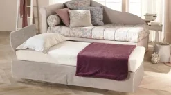 Clearance Divano letto Divano letto completo di materassi e coperte in Tessuto a 2670€ Divani Letto|Divani