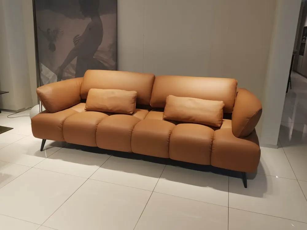 Divano Lineare Ambra a 1990 Euro^Franco Ferri Sale