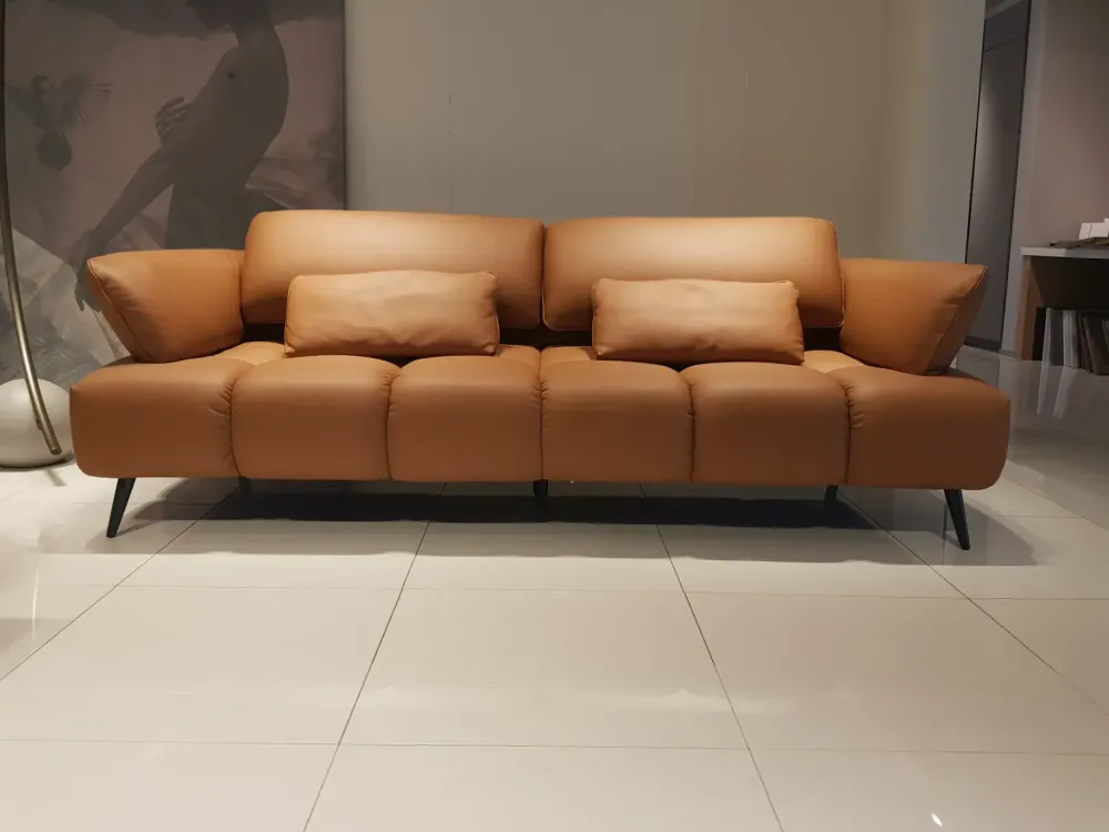 Divano Lineare Ambra a 1990 Euro^Franco Ferri Sale