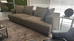 Divano lineare Augusto di a prezzo scontato^Molteni & C Online