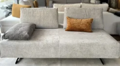 Artigianale Divano Lineare Divano di design abbraccio a 2083 Euro- Divani