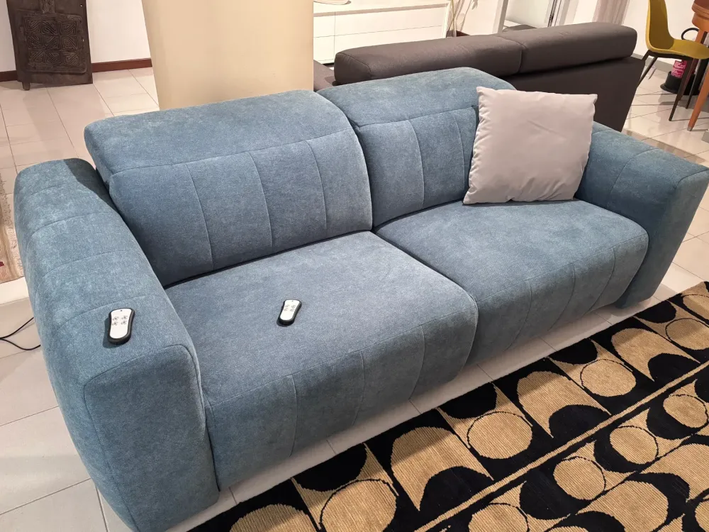 Divano Lineare Kensington ad un prezzo imperdibile^Felis Clearance