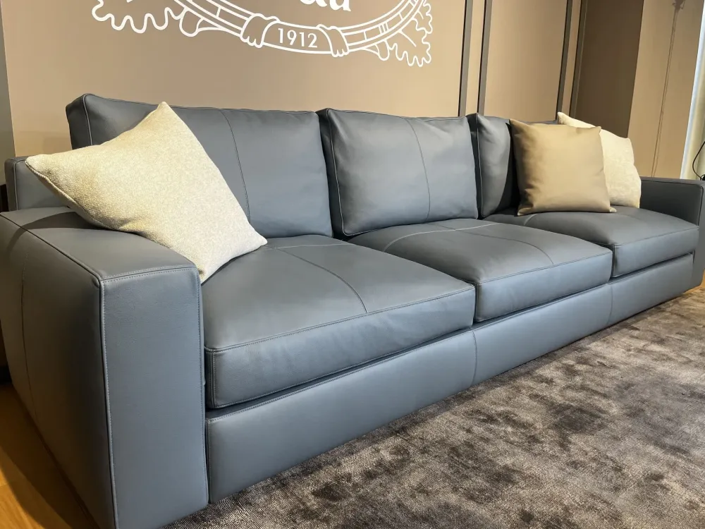 Divano Lineare Massimosistema Moderno SCONTATO a prezzo riservato^Poltrona Frau New