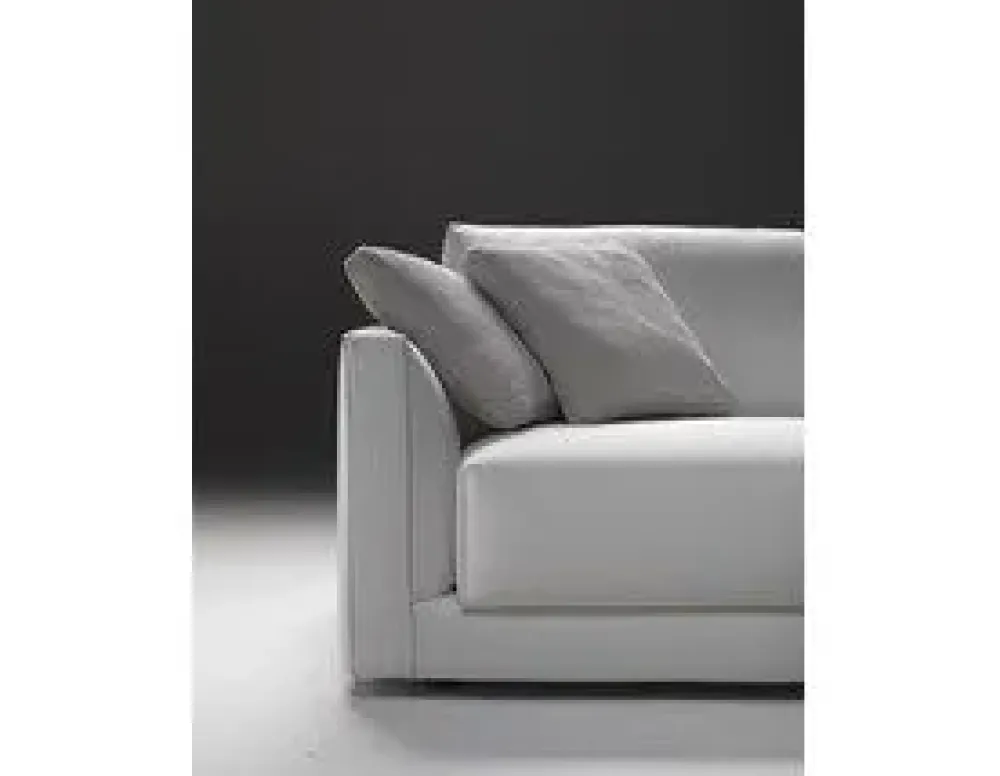 Artigianale Divano Lineare Melbourum ad un prezzo vantaggioso- Divani