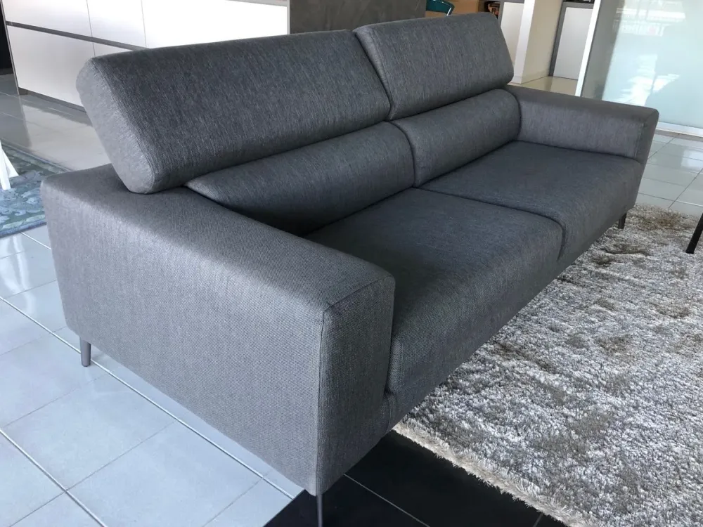 Felis Divano Lineare modello Fred di a prezzi outlet- Divani