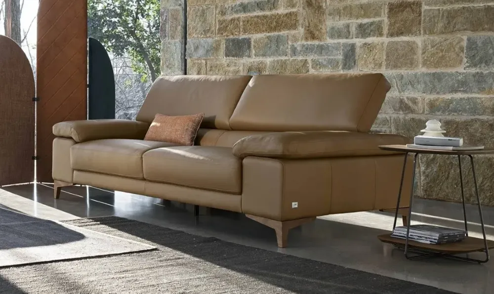 Divano Lineare Paris ad un prezzo conveniente^Doimo Salotti Discount