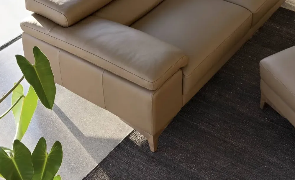 Divano Lineare Paris ad un prezzo conveniente^Doimo Salotti Discount