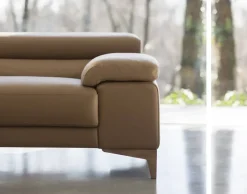 Divano Lineare Paris ad un prezzo conveniente^Doimo Salotti Discount