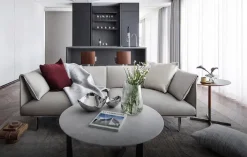 Divano Lineare pelle modello John-john di^Poltrona Frau Best