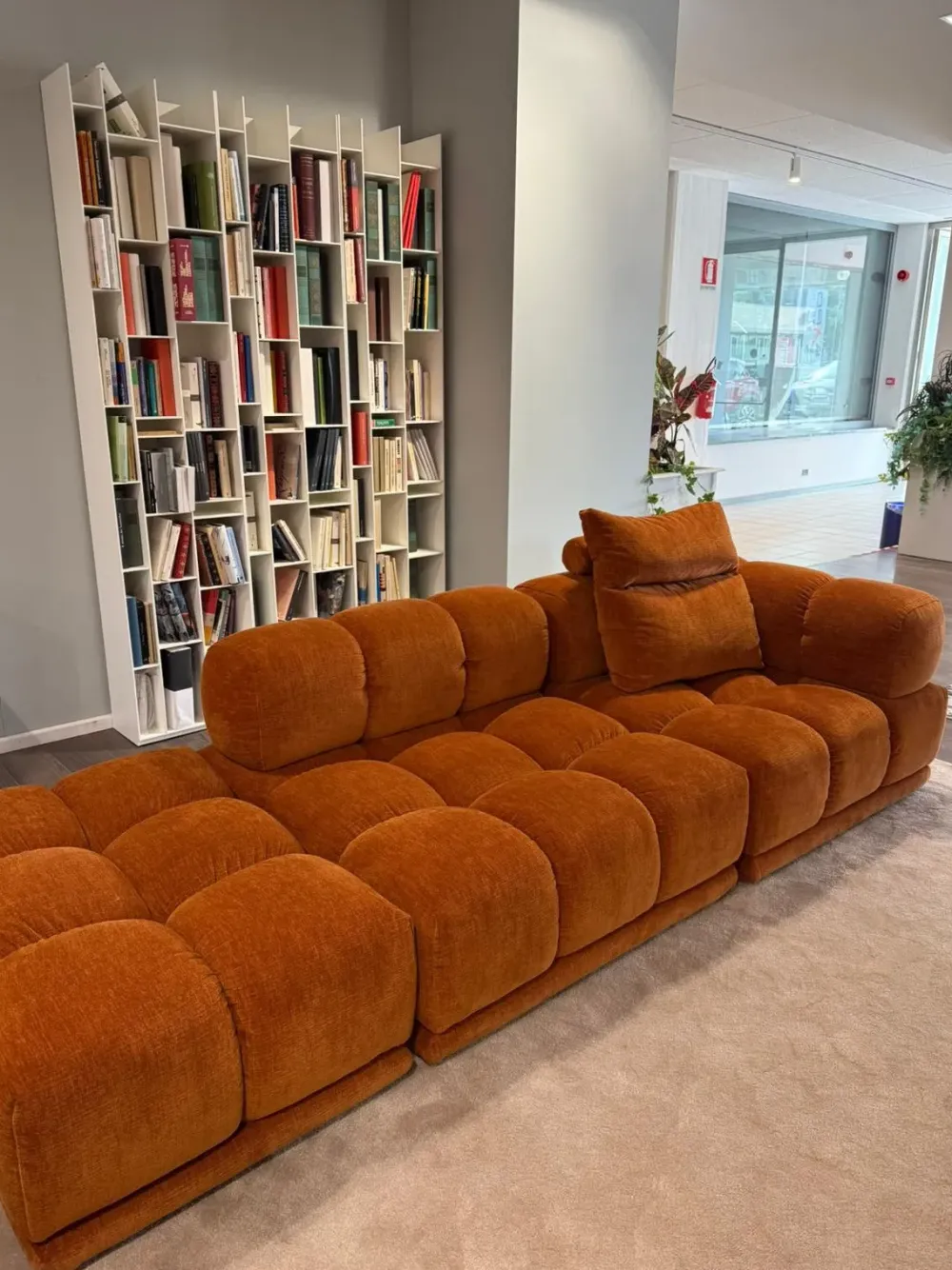 Divano Lineare Sacai ad un prezzo conveniente^Franco Ferri