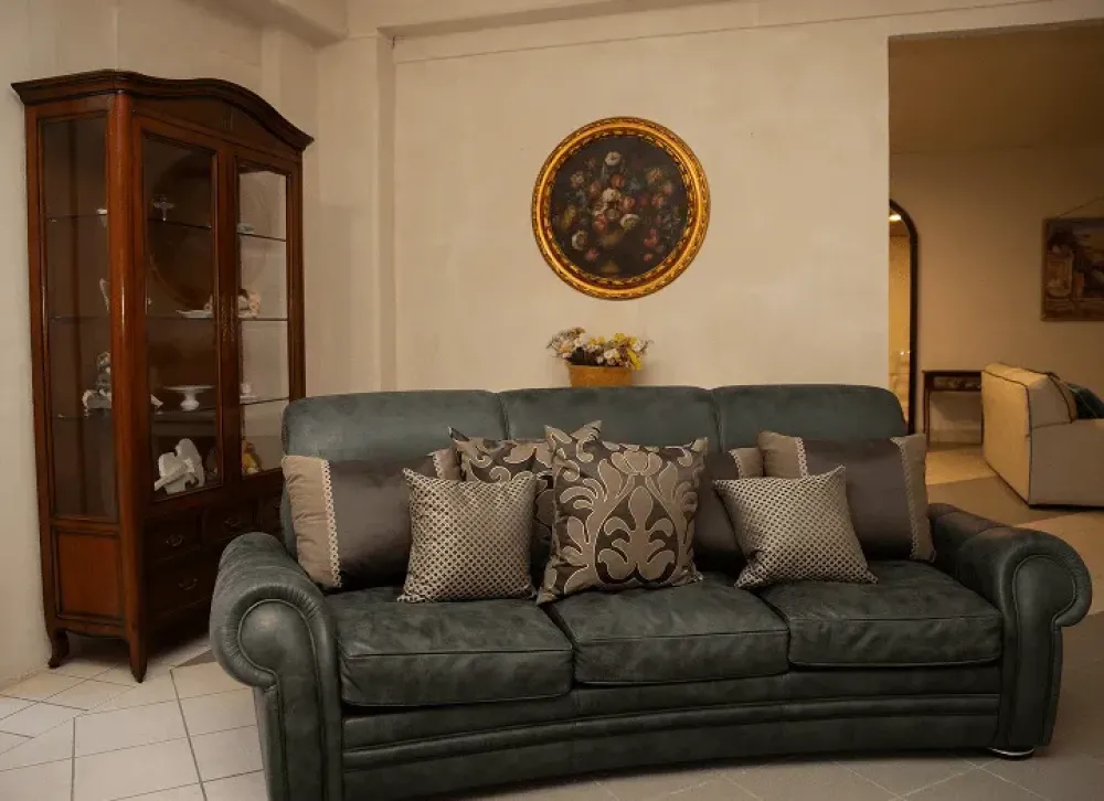 Artigianale Divano Lineare Sirena ring in Offerta Outlet a 3207€- Divani