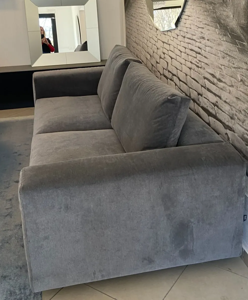 Online Divano lineare T-time piuma : con uno SCONTO ESCLUSIVO del 54% Divani