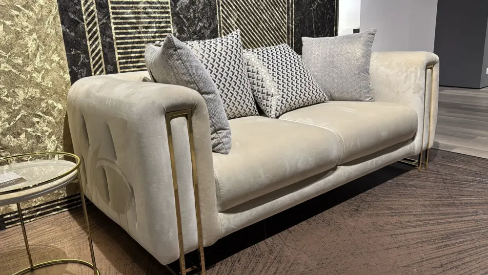 La casa moderna Divano Lineare Vienna ad un prezzo conveniente- Divani