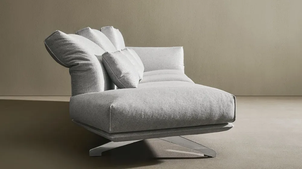 Outlet Divano Lineare Wing in Offerta Outlet a 3187 Euro Divani