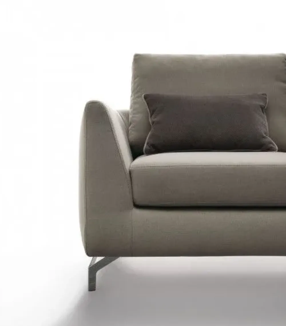 Artigianale Divano Macno Artigiano a prezzo scontato del 38%! Affrettati, offerta limitata.- Divani