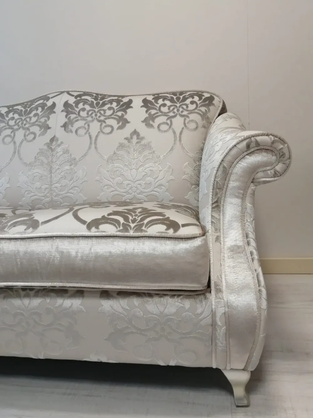 Fustemberg Divano Mod chantal ad un prezzo conveniente- Divani