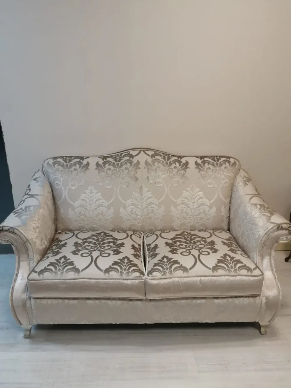 Fustemberg Divano Mod chantal ad un prezzo conveniente- Divani