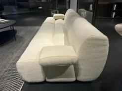 Poliform Divano Moderno Ernest con 3 posti a prezzo riservato- Divani