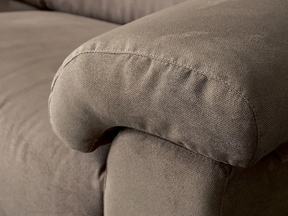 Crippa Salotti Divano Moderno New york con 3 posti a prezzo riservato- Divani Letto|Divani