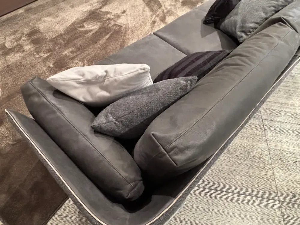 Sale Divano Morrison in OFFERTA - 50% Divani