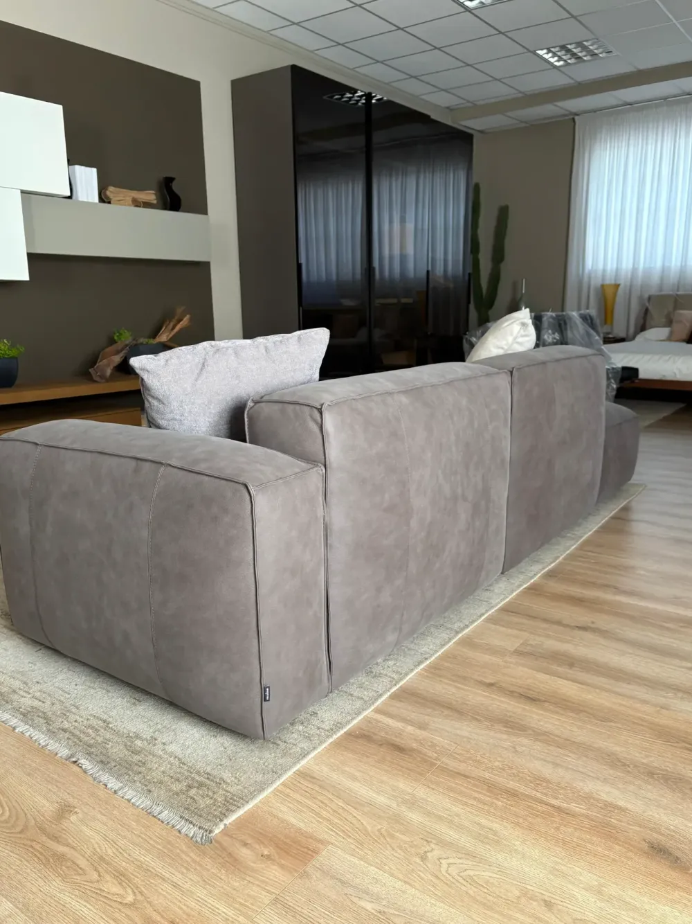 Hot Divano Cairoli PREZZI OUTLET sconto 25% Divani