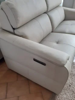 Clearance Divano Oakland in Pelle non sfoderabile  di scontato 40% Divani